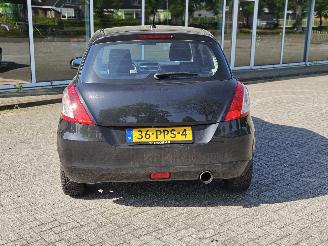 Suzuki Swift 1.2 16V Hatchback  Benzine 1.242cc 69kW (94pk) FWD picture 2