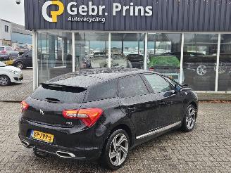 Unfallwagen Citroën DS5 2.0 BlueHDi 180 16V Hatchback  Diesel 1.997cc 133kW (181pk) FWD 2015/12