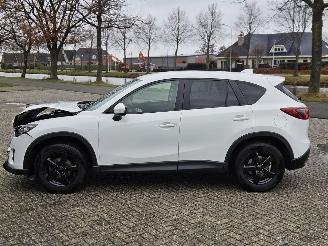 Mazda CX-5 2.0 SkyActiv-G 16V 2WD SUV  Benzine 1.997cc 121kW (165pk) FWD picture 4