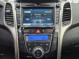 Hyundai I-30 1.6 GDI Blue 16V Hatchback  Benzine 1.591cc 99kW (135pk) FWD picture 12