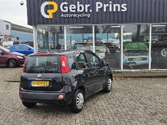 krockskadad bil auto Fiat Panda 0.9 TwinAir 60 Hatchback  Benzine 964cc 44kW (60pk) FWD 2014/8