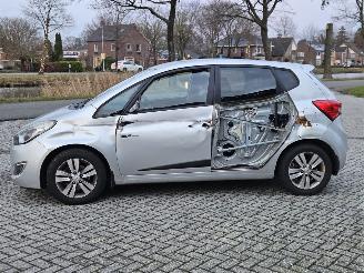 Hyundai Ix20 1.4i 16V SUV  Benzine 1.396cc 66kW (90pk) FWD picture 6