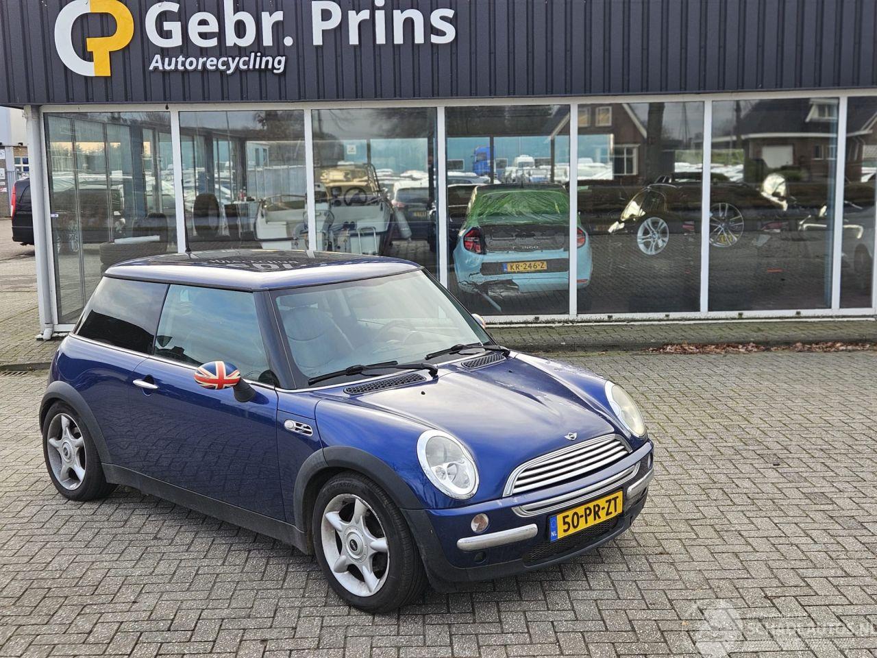 Mini Mini 1.6 16V Cooper Hatchback  Benzine 1.598cc 85kW (116pk) FWD