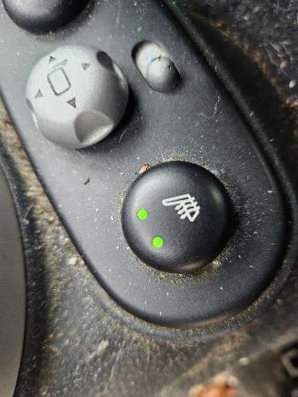 Mini Mini 1.6 16V Cooper Hatchback  Benzine 1.598cc 85kW (116pk) FWD picture 12