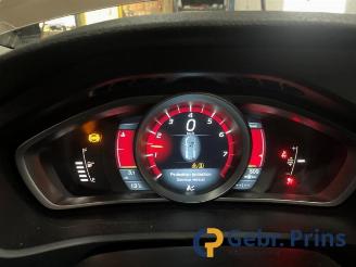 Volvo V-40 V40 (MV), Hatchback 5-drs, 2012 / 2019 1.6 T3 GTDi 16V picture 9