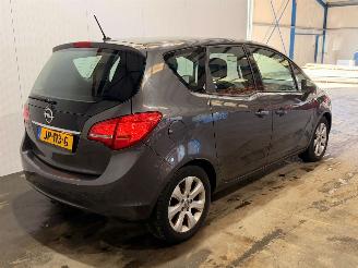krockskadad bil auto Opel Meriva 1.4 16V Ecotec MPV  Benzine 1.398cc 74kW (101pk) FWD 2012/7