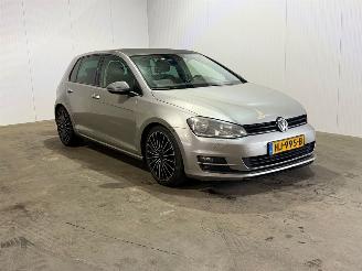 skadebil auto Volkswagen Golf 1.2 TSI Trendline 2013/10
