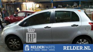 Toyota Yaris Yaris II (P9), Hatchback, 2005 / 2014 1.0 12V VVT-i picture 7