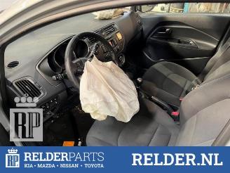 Kia Rio Rio III (UB), Hatchback, 2011 / 2017 1.2 CVVT 16V picture 10