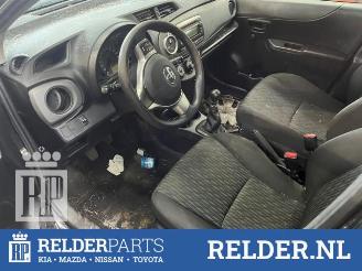 Toyota Yaris Yaris III (P13), Hatchback, 2010 / 2020 1.4 D-4D-F picture 10