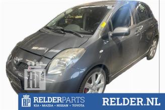 Toyota Yaris Yaris II (P9), Hatchback, 2005 / 2014 1.8 16V VVT-i TS picture 2