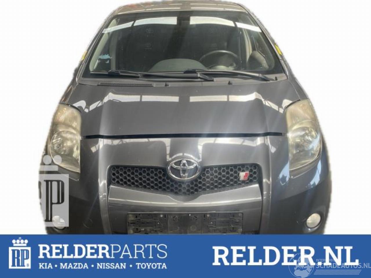 Toyota Yaris Yaris II (P9), Hatchback, 2005 / 2014 1.8 16V VVT-i TS