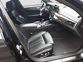 BMW 5-serie 540i X DRIVE  M PAKKET PANO picture 16