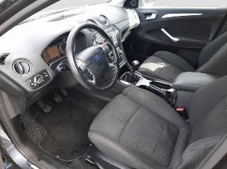 Ford Mondeo 2.0 16V picture 9