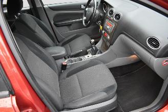 Ford Focus 1.8 16V picture 15