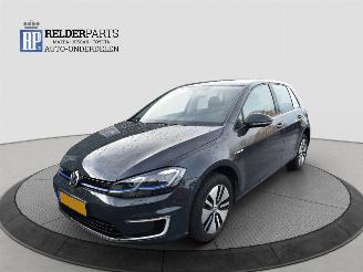 Vaurioauto  passenger cars Volkswagen e-Golf ELECTRIC 2017/9