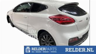 Kia Cee d Cee'd (JDB5), Hatchback 5-drs, 2012 / 2018 1.4 CRDi 16V picture 4