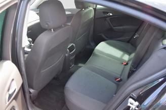 Opel Insignia 1.6 SIDI  TURBO picture 12
