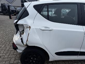 Hyundai I-10 1.0i cool navi picture 9