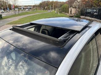 Volkswagen Up! 1.0 high up! Pano picture 6