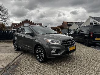 skadebil auto Ford Kuga 1.5 ST Line  158.047 KM!!  1st owner 2017/1