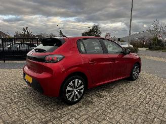 Peugeot 208 1.2 Puretech activ 45.068 KM! AUTOMAAT !! picture 11