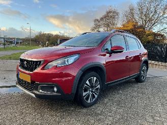 Vaurioauto  passenger cars Peugeot 2008 1.2 PureTech Allure  112.095 KM!! 2019/2