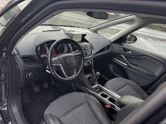 Opel Zafira 1.4 COSMO TOURER 7P picture 24