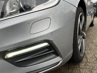 Volvo V-60 1.5 T3 R-Design picture 14