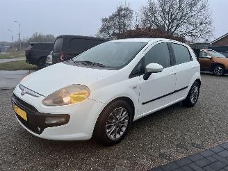 Fiat Punto Evo 1.3 M-jet Mylife  1st OWNER !! picture 17
