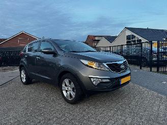 krockskadad bil auto Kia Sportage 1.6 GDI X-ecutive Plus Pack 2011/7