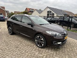 Avarii autoturisme Renault Mégane 1.2 TCe Bose | 8.993 km!! NAP!! 2016/6