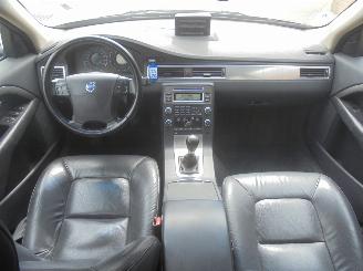 Volvo V-70 2.0D Limited Edition 136pk, Navi, Leer, Climate & Cruise control picture 10