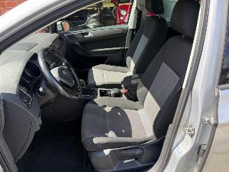 Volkswagen Golf Sportsvan Sportsvan 1.6 TDI Highline, DSG Automaat, Cruise & Climate control, Navi picture 8