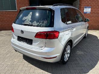 Volkswagen Golf Sportsvan Sportsvan 1.6 TDI Highline, DSG Automaat, Cruise & Climate control, Navi picture 5