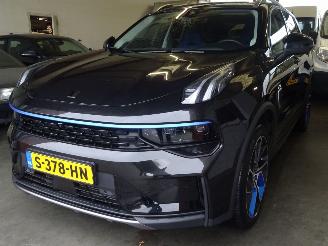 Schadeauto Lynk & Co 01 SUV Hybride 180pk, Panorama, Infinity 2023/2