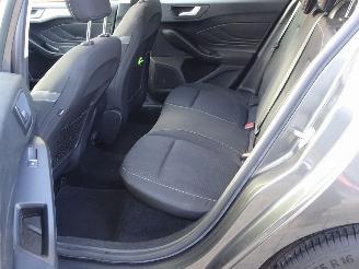 Ford Focus 1.0 EcoBoost Trend Edition Business Panorama, Airco, Navi picture 10