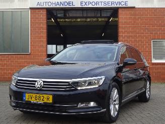 Damaged car Volkswagen Passat Variant 1.6 TDI Highline, Panorama, Leer/alca, DAB+, Navi, 3 zone Airco 2016/6