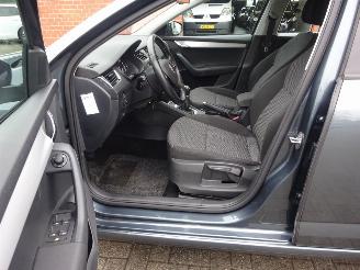 Skoda Octavia 1.6 TDI 105pk Greentech Ambition, Climare & Cruise, Navi picture 7