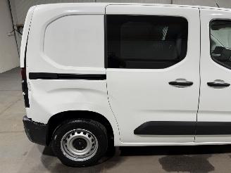 Peugeot Partner 1.2PureTech 81kW  Premium picture 20