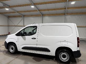 Peugeot Partner 1.2PureTech 81kW  Premium picture 11