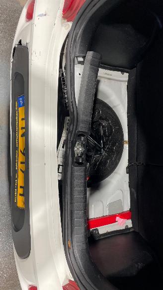 Kia Picanto 1.0CVVT 49kW EconomyPlusLine picture 18