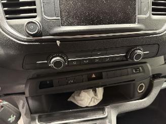 Peugeot e-Expert 75kWh 100kW  Long Premium picture 30