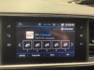 Peugeot 308 1.2 PureTech 81kW Blue Lease picture 34