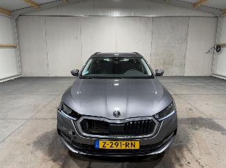 Skoda Octavia 1.4TSI 110kW iV Automaat PHEV Business Edition picture 4