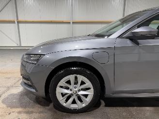 Skoda Octavia 1.4TSI 110kW iV Automaat PHEV Business Edition picture 13
