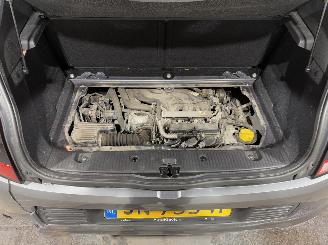 Renault Twingo 1.0SCE 52kW Collection picture 19