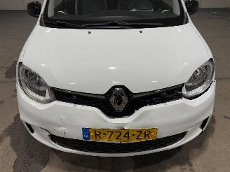 Renault Twingo R80 22kWh  E-Tech 60kW Equilibre  Airco picture 18
