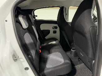 Renault Twingo R80 22kWh  E-Tech 60kW Equilibre  Airco picture 35
