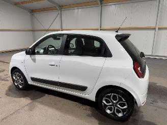 Renault Twingo R80 22kWh  E-Tech 60kW Equilibre  Airco picture 11